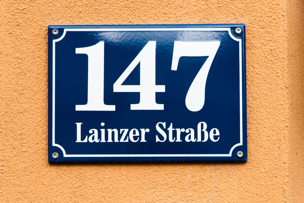 Hausnummer der Ordination von Frauenärztin Dr. Gruber © Sabine Hauswirth